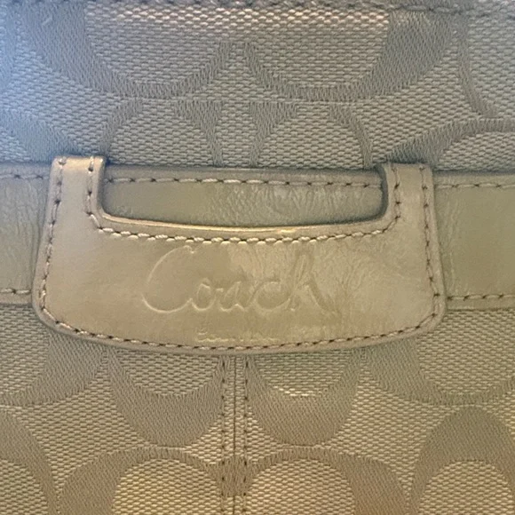 Coach Lime Green Signature Shoulder Bag - Picture 4 of 16